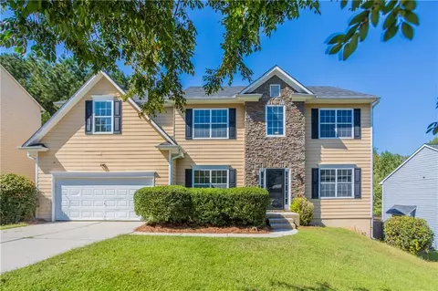 7669 Overlook Bnd, Fairburn, GA 30213