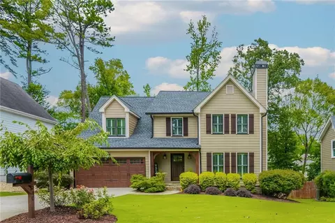 940 Meadowsong Cir, Lawrenceville, GA 30043