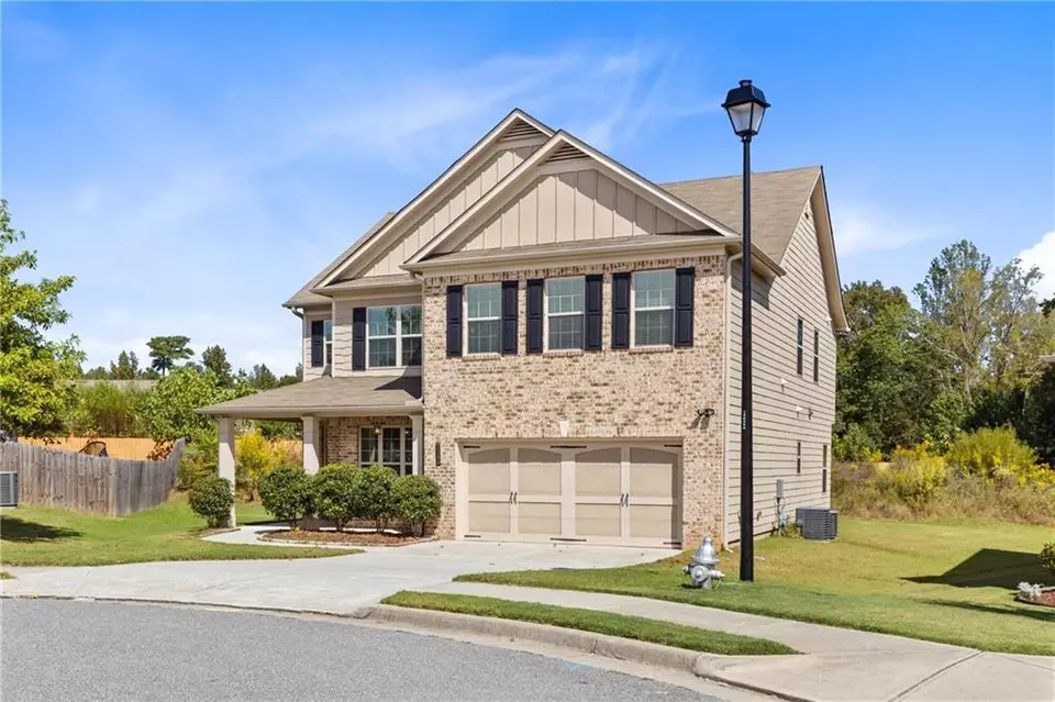 Exterior - 2299 Misty Ivy Ct, Buford, GA 30519 photo 2 of 5