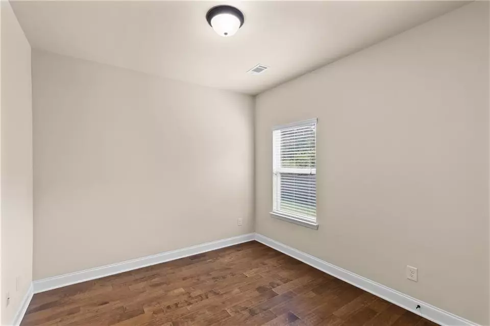 Bedroom - 2299 Misty Ivy Ct, Buford, GA 30519 photo 3 of 8