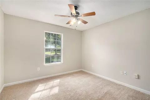 Bedroom - 175 Thorpe Rd, Jackson, GA 30233 photo 10 of 11