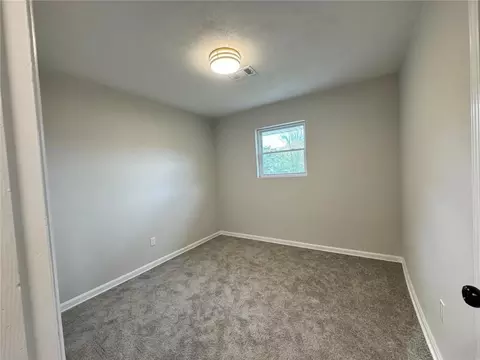 Bedroom - 2129 Dixie Dr, Gainesville, GA 30504 photo 2 of 4