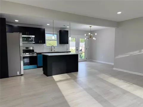 Other - 2129 Dixie Dr, Gainesville, GA 30504 photo 1 of 2
