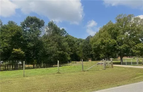 186 Spring Place Rd NE, Resaca, GA 30735
