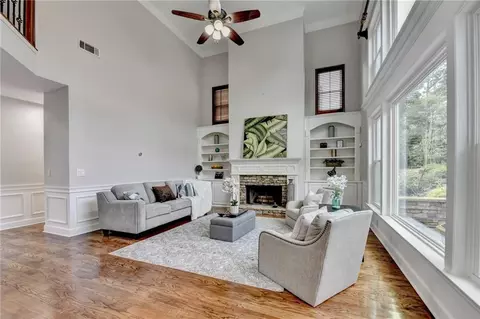 Living - 10792 Glenleigh Dr, Duluth, GA 30097 photo 3 of 6