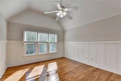 Bedroom - 10792 Glenleigh Dr, Duluth, GA 30097 photo 4 of 7