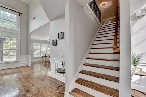 Entry Way - 10792 Glenleigh Dr, Duluth, GA 30097 photo 5 of 6