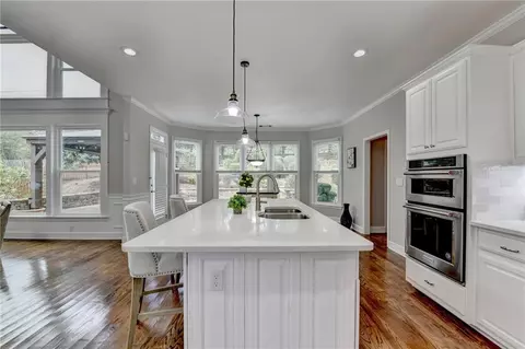 Kitchen - 10792 Glenleigh Dr, Duluth, GA 30097 photo 6 of 8