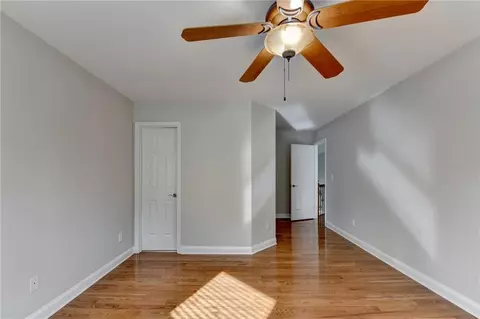 Bedroom - 10792 Glenleigh Dr, Duluth, GA 30097 photo 1 of 7
