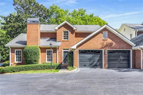11 Pointe Ter SE, Atlanta, GA 30339