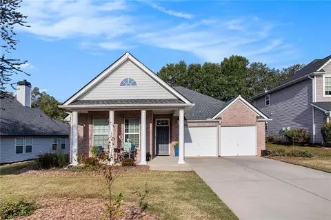 11 Keystone Cir, Newnan, GA 30265