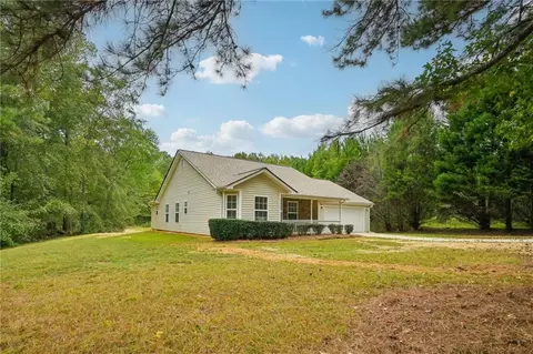 105 Highgrove Dr, Covington, GA 30016