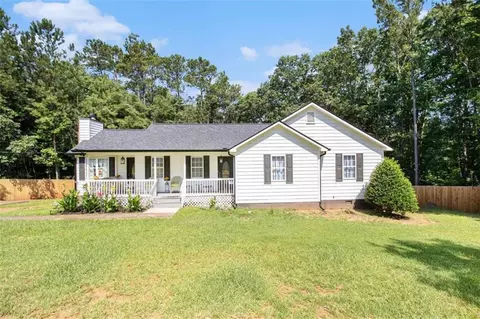 136 Fairlane Dr, Covington, GA 30016