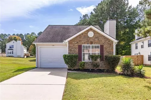 1544 Wembley Dr, Douglasville, GA 30134