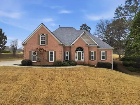 3015 Bradshaw Club Dr, Woodstock, GA 30188