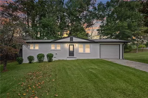 5961 John St, Austell, GA 30106