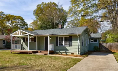 1019 Magbee Dr SE, Smyrna, GA 30080