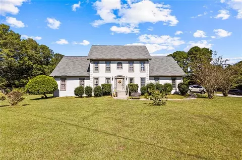 1211 Sandy Creek Rd, Fayetteville, GA 30214