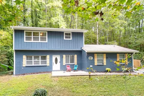 2391 Black Oak Dr, Marietta, GA 30066