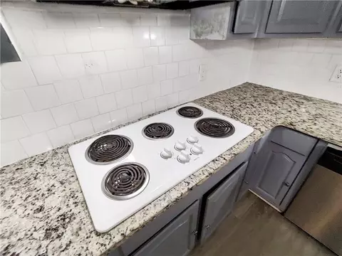Kitchen - 2772 E Lake Rd, Mcdonough, GA 30252 photo 2 of 2