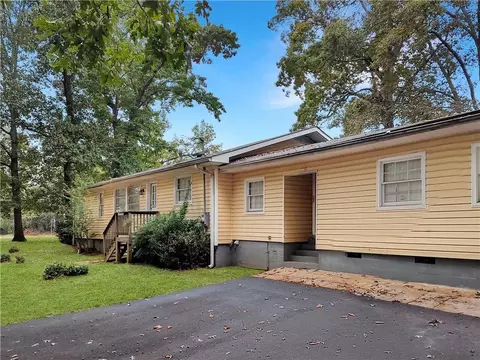 Exterior - 2772 E Lake Rd, Mcdonough, GA 30252 photo 1 of 2