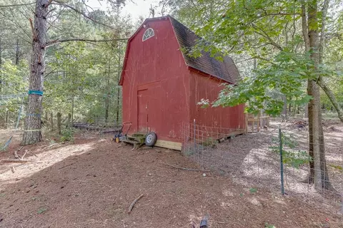 Exterior - 1370 Michael Rd, Monroe, GA 30656 photo 8 of 9