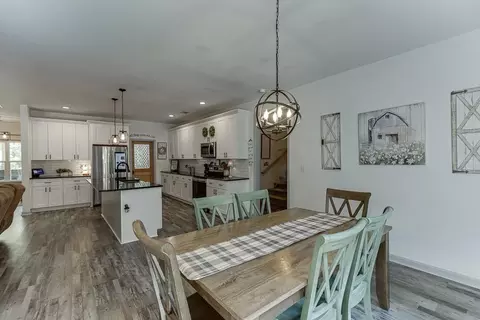 Dining - 1370 Michael Rd, Monroe, GA 30656 photo 3 of 3