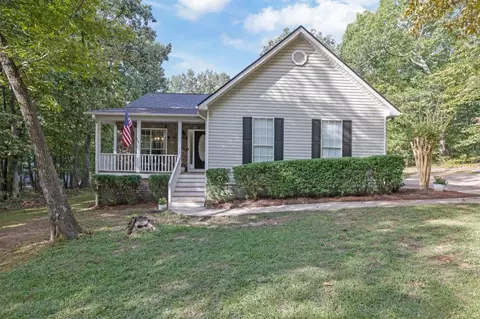 480 Laura Dr, Monroe, GA 30655