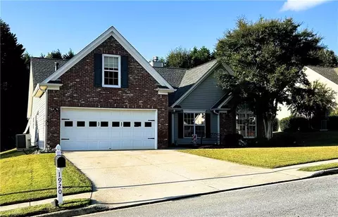 1920 Patrick Mill Pl, Buford, GA 30518 photo 4