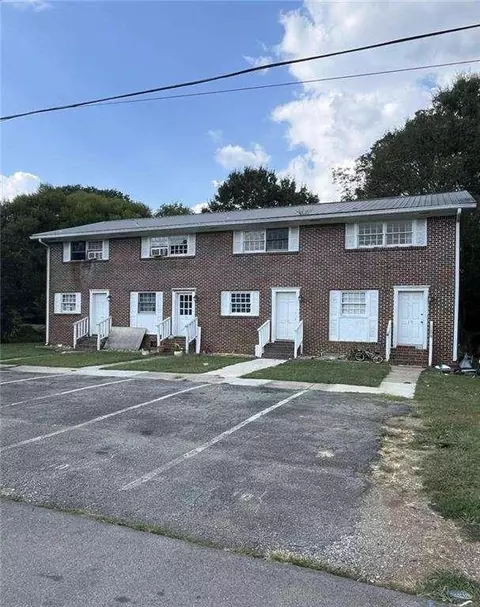 1012 Park St, Cave Spring, GA 30124