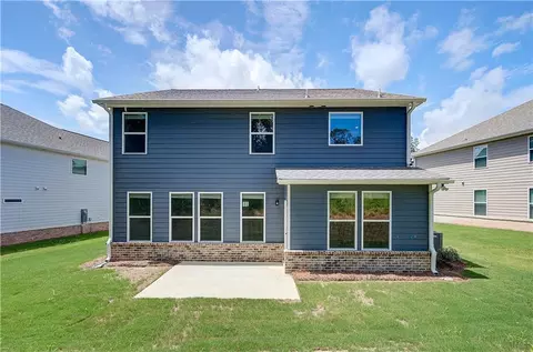 Exterior - 252 Tulip Dr, Covington, GA 30016 photo 4 of 6
