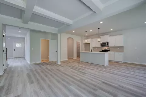 Living - 252 Tulip Dr, Covington, GA 30016 photo 3 of 9