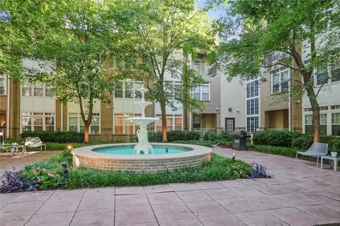 220 Renaissance Pkwy NE #2204, Atlanta, GA 30308