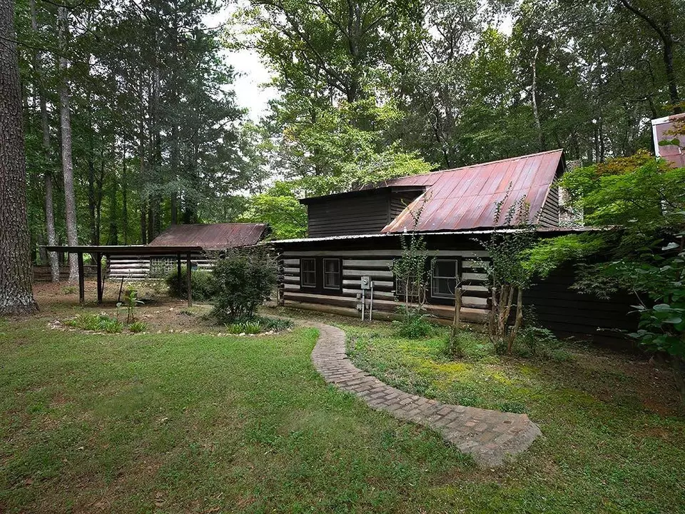 Exterior - 3401 Clay Rd SW, Austell, GA 30106 photo 2 of 8