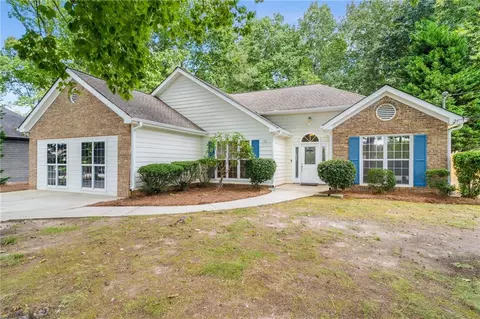 1934 Mcconnell Rd, Grayson, GA 30017