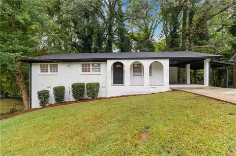612 San Pablo Ct, Stone Mountain, GA 30083