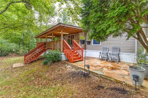 5758 Hickory Wood Ln, Buford, GA 30518