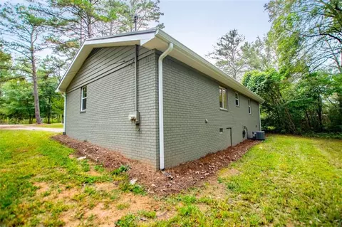 Exterior - 367 Frashier Rd, Carrollton, GA 30116 photo 11 of 11