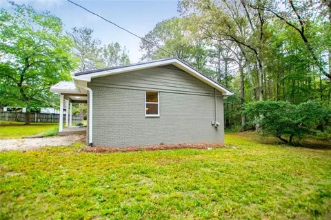 Exterior - 367 Frashier Rd, Carrollton, GA 30116 photo 7 of 11