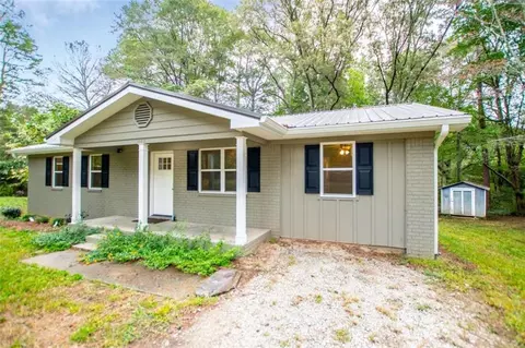 367 Frashier Rd, Carrollton, GA 30116