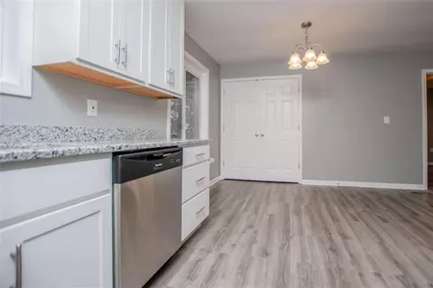Entry Way - 367 Frashier Rd, Carrollton, GA 30116 photo 1 of 2
