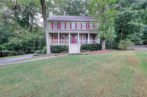 2404 Jacks View Ct, Snellville, GA 30078