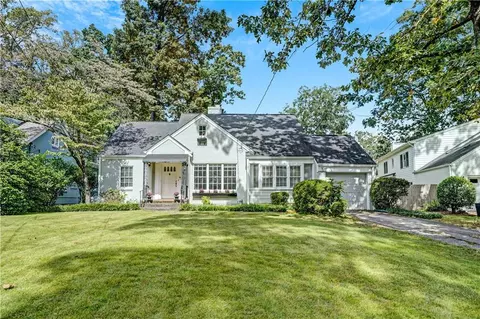 2064 Edinburgh Ter NE, Atlanta, GA 30307