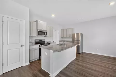 Kitchen - 165 Ryan Ln, Covington, GA 30014 photo 1 of 2