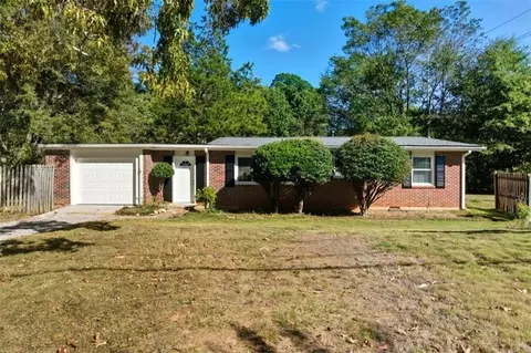 4196 Chamblee Tucker Rd, Atlanta, GA 30340