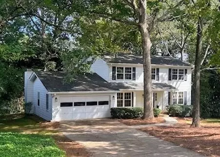 564 Deer Run SW, Lilburn, GA 30047
