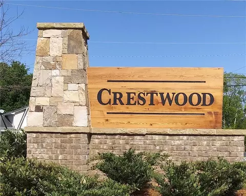 927 Crestmanor Dr, Marietta, GA 30008