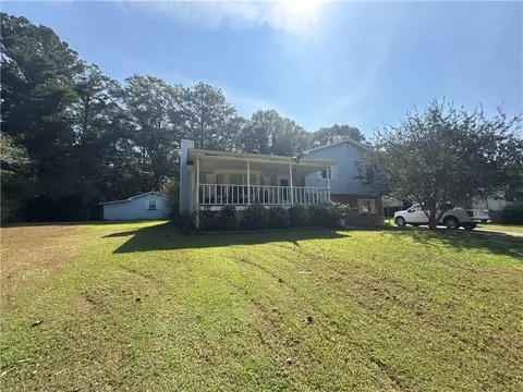 10 Deerfield Ln, Carrollton, GA 30116