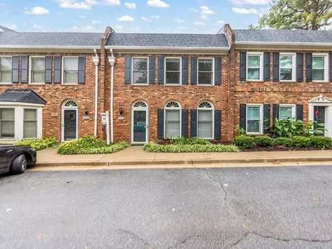 7006 Saint Charles Sq, Roswell, GA 30075