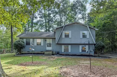 2435 Brown Deer Trl NW, Acworth, GA 30101